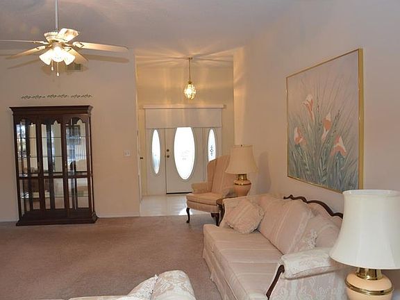 2nd image of 619 Watercrest Dr