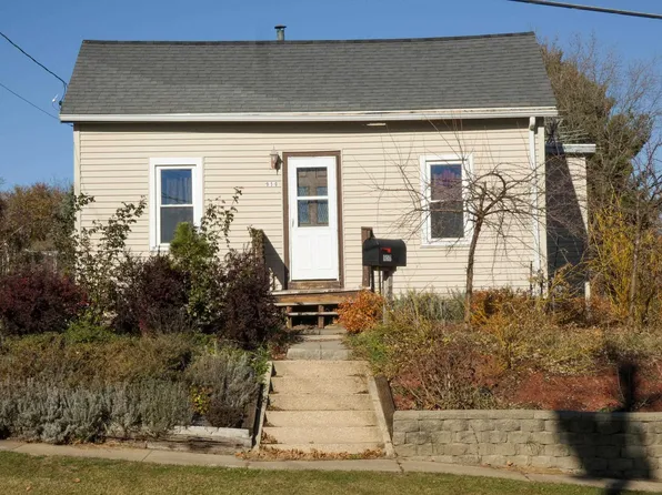 950 E Mineral St, Platteville, WI 53818