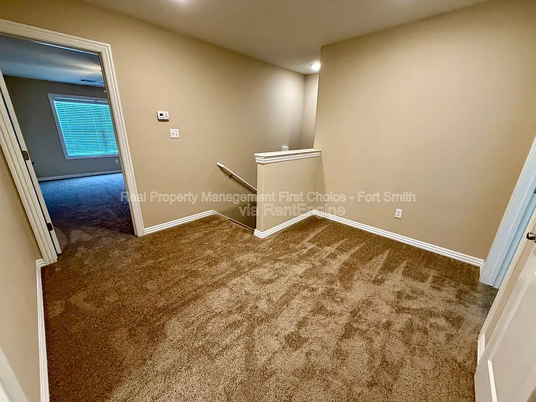 6605 Leightyn Ln — Photo 14