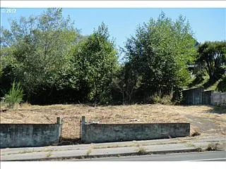 2221 Sherman Ave photo 1