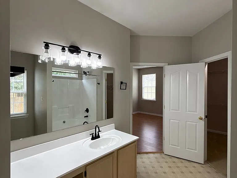 2602 Brahman Meadows Ln — Photo 12
