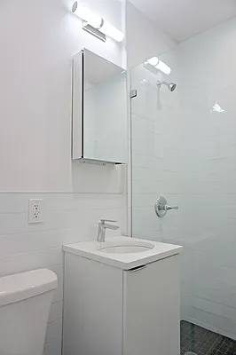 Rented by Metropolitan Equities | media 10