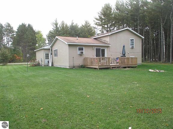 2nd image of 9938 Pine Circle Dr NW