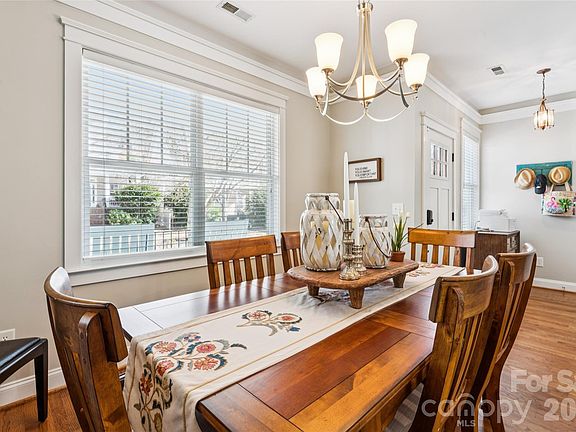 3rd image of 6748 Park Meadows Pl