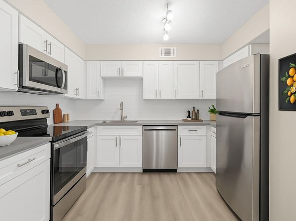 9450 Royal Ln APT 2042