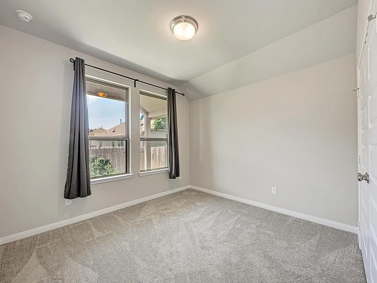 144 Danielson St — Photo 19