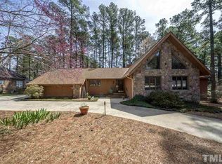2725 Umstead Rd, Durham, NC 27712