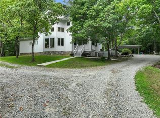 2528 Kivett Dr, Greensboro, NC 27407