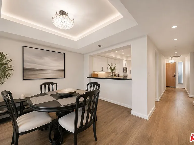 122 Ocean Park Blvd #507 — Photo 9