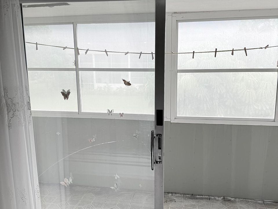1st image of 411 Sheffield Q #411