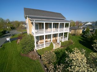 421 E G St, Purcellville, VA
