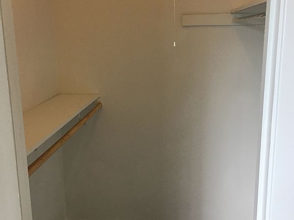 3rd image of 5516 Grover Ave APT 206