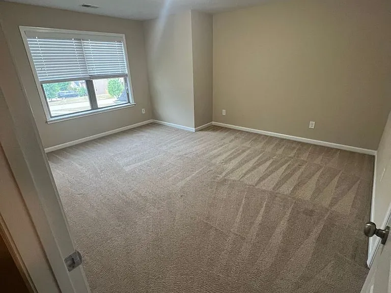 524 Tyne Dr — Photo 13
