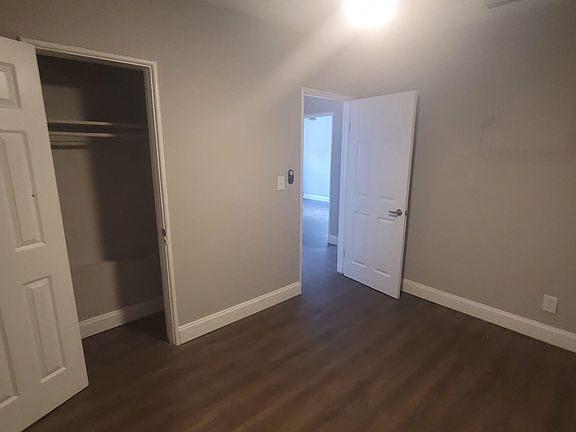 3rd image of 1408 NW 1st Ave #2
