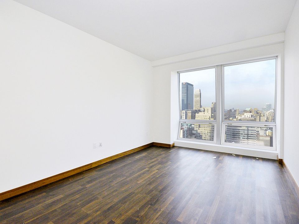 1st image of 400 5th Ave APT 37F