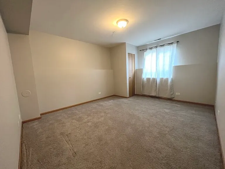 2251 Beresford Dr — Photo 17
