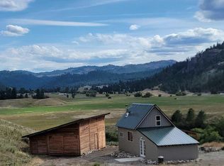 12 Tanager Ln, Republic, WA 99166