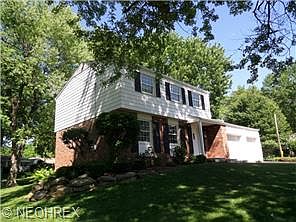 5th image of 1312 Cranbrook Cir NE