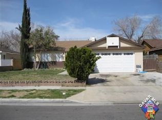 1127 W Avenue J7, Lancaster, CA 93534