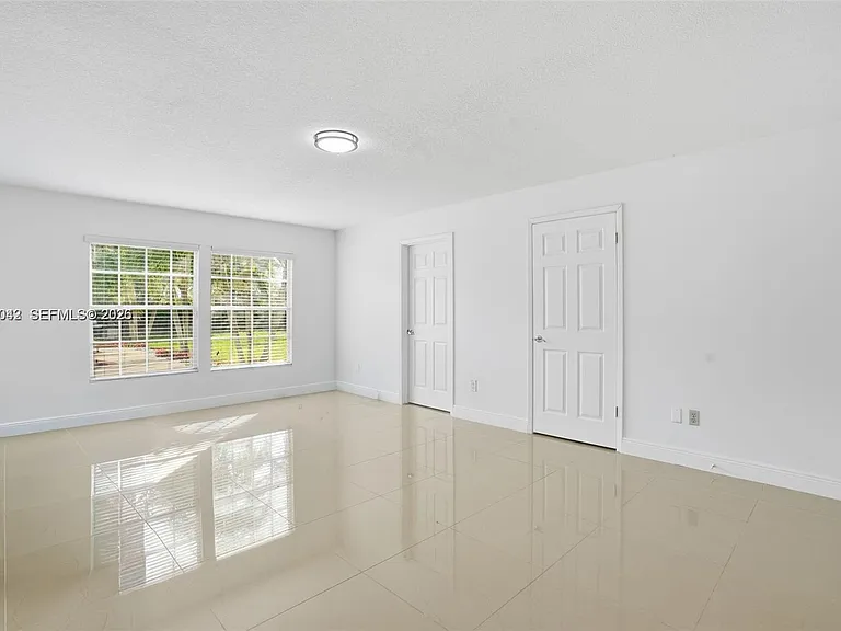 21080 SW 242nd St — Photo 26