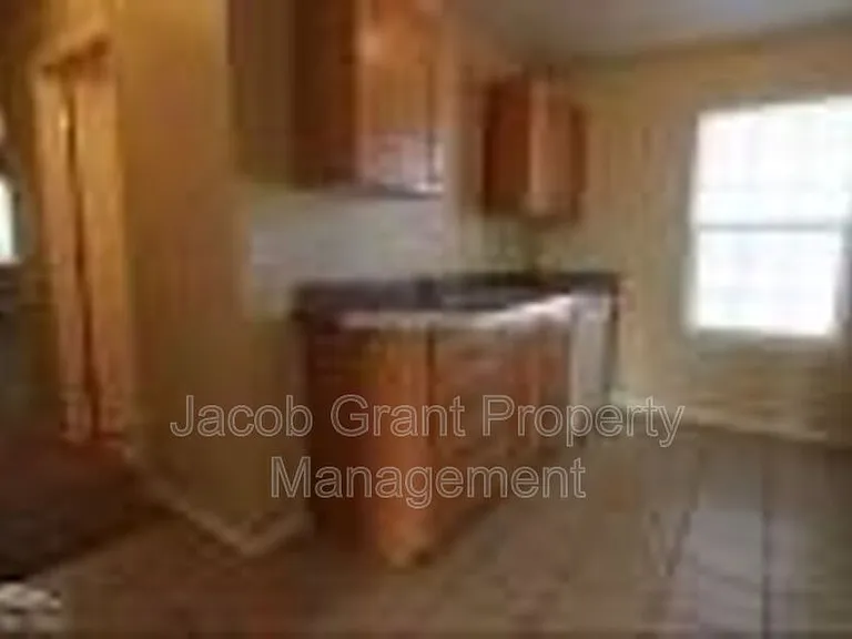 523 Caribou St #A — Photo 3