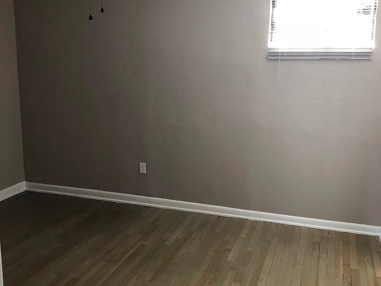 3250 Tampa St #8 — Photo 5