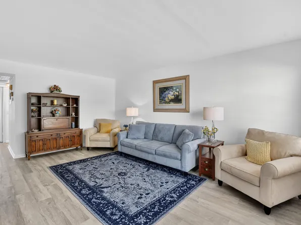 150 Mansfield D #150, Boca Raton, FL 33434