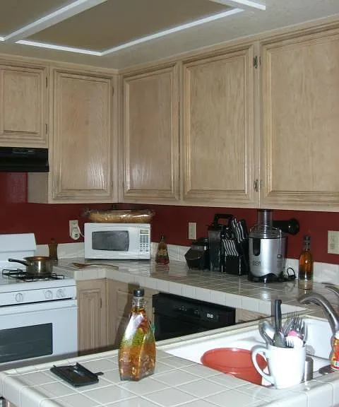 811 Fuchsia St — Photo 5
