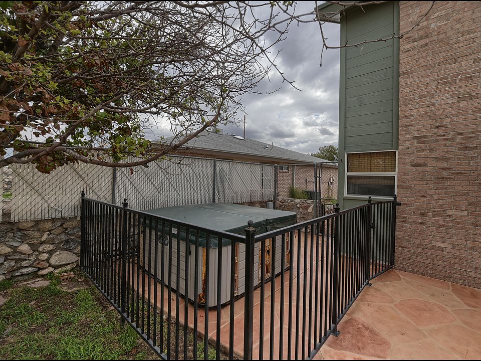 1st image of 7557 Plaza Taurina Dr