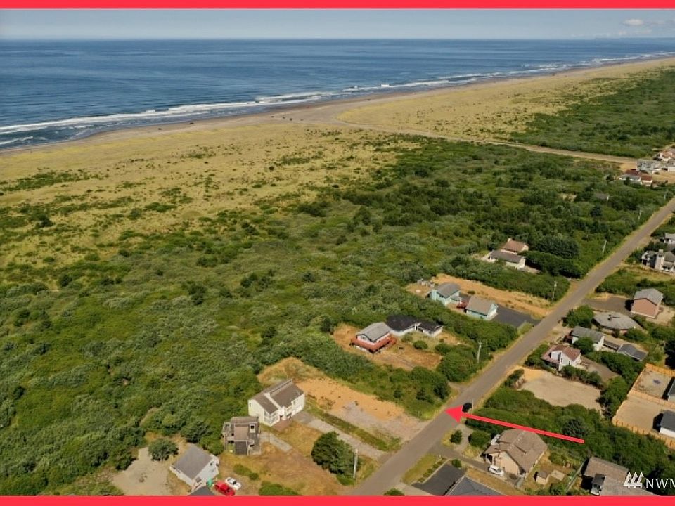 1st image of 555 Sand Dune Ave SW