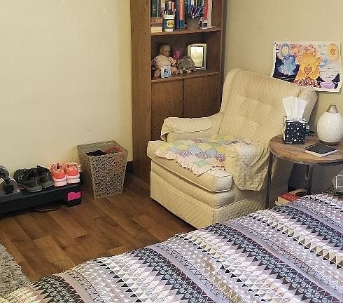 4th image of 1715 Lagoon Ave APT 10