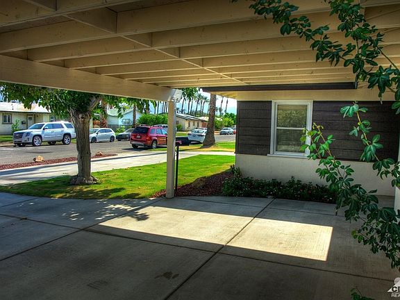 3rd image of 82227 Sierra Ave