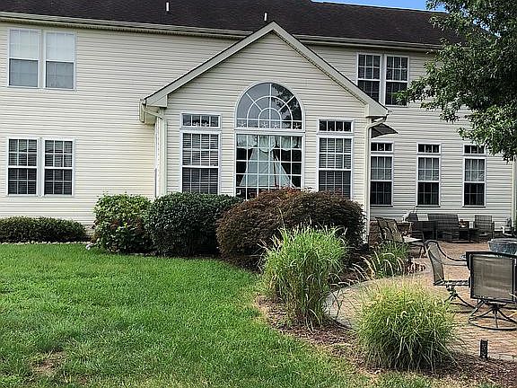 5th image of 33088 Alabaster Ct