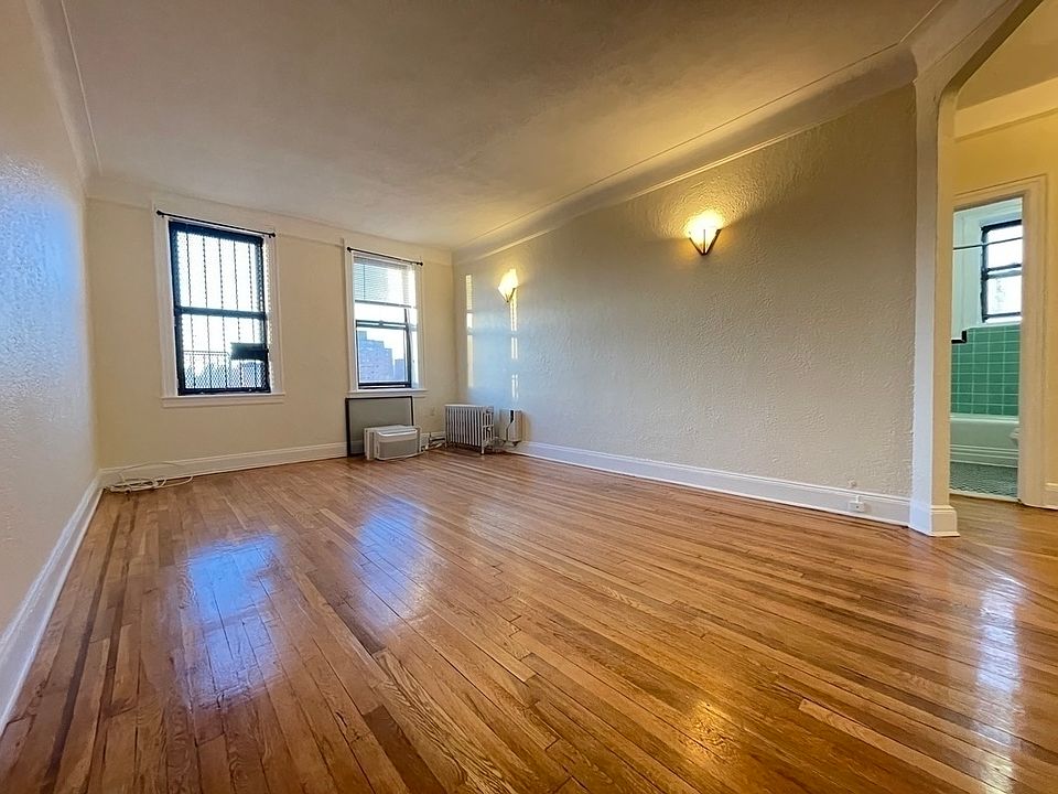 1st image of 34-12 29th St #D4