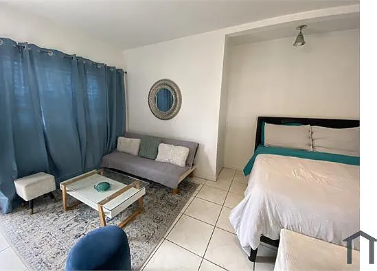 7020 N Miami Ave #3 — Photo 3