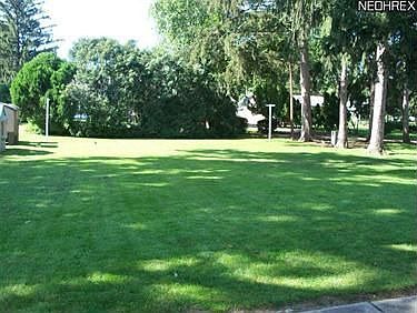 5th image of 130 Robert Ave