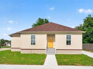 4763 Pecan St, New Orleans, LA 70126