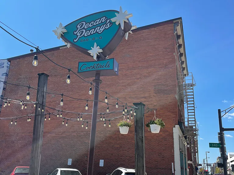 150 E Main St #308 — Photo 7