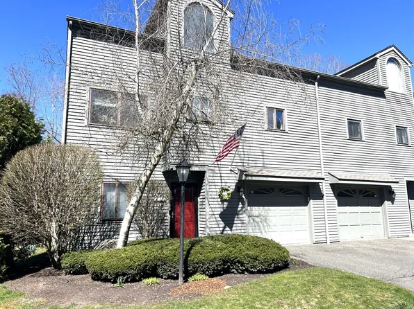 11 Eastview Drive, Brookfield, CT 06804