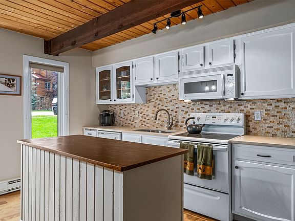 5th image of 189 Willett Heights Trail UNIT 3