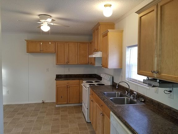 4th image of 7641 Tarpon Dr