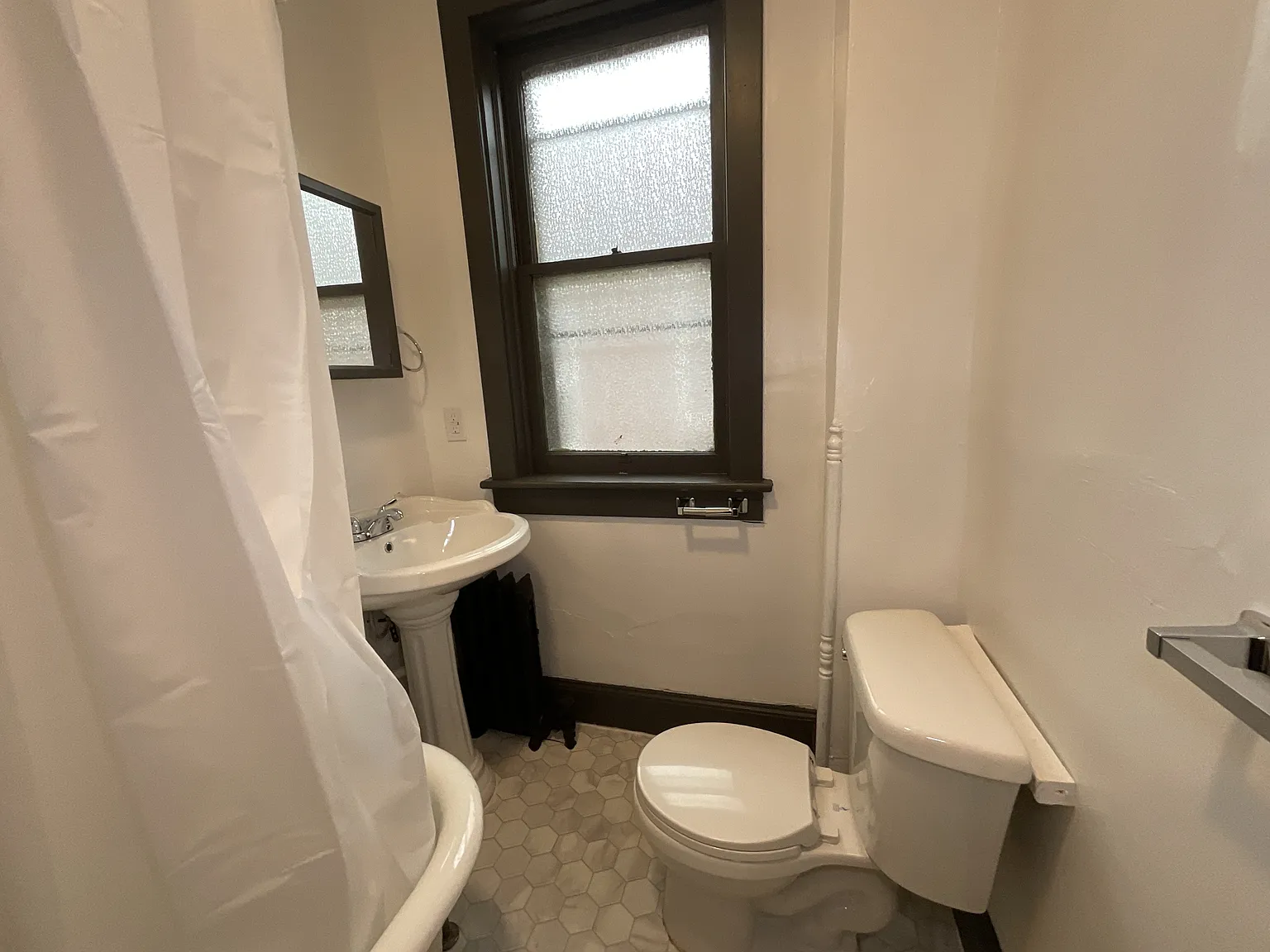 2122 Susquehanna Street - 1 — Photo 4