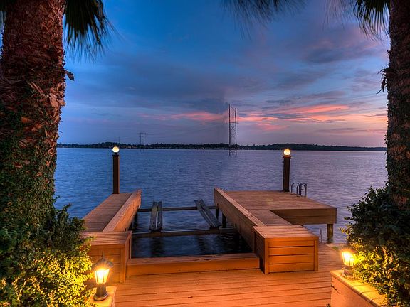 5th image of 314 Club Island Ct