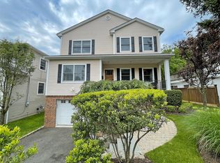 622 Wood St, Mamaroneck, NY 10543