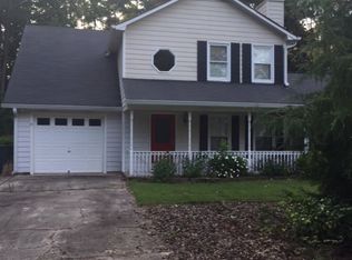 110 Summerville Dr, Brooks, GA 30205
