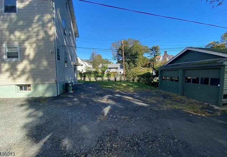 133 Willowdale Ave — Photo 20