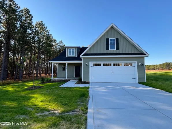 158 Spring Meadows Drive, Aberdeen, NC 28315