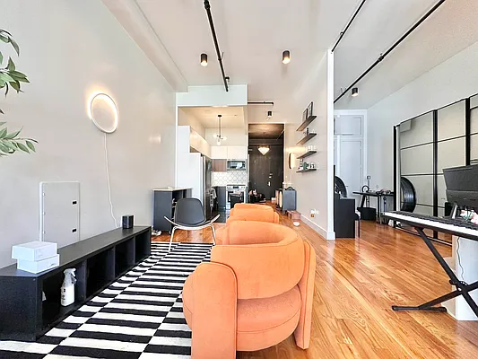 Rented by Doorway NYC, LLC | media 3