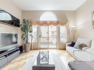 19 Phyllis Ct, Staten Island, NY