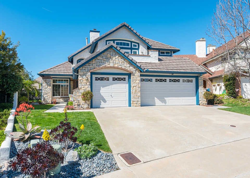 1st image of 11381 Hoydale Row